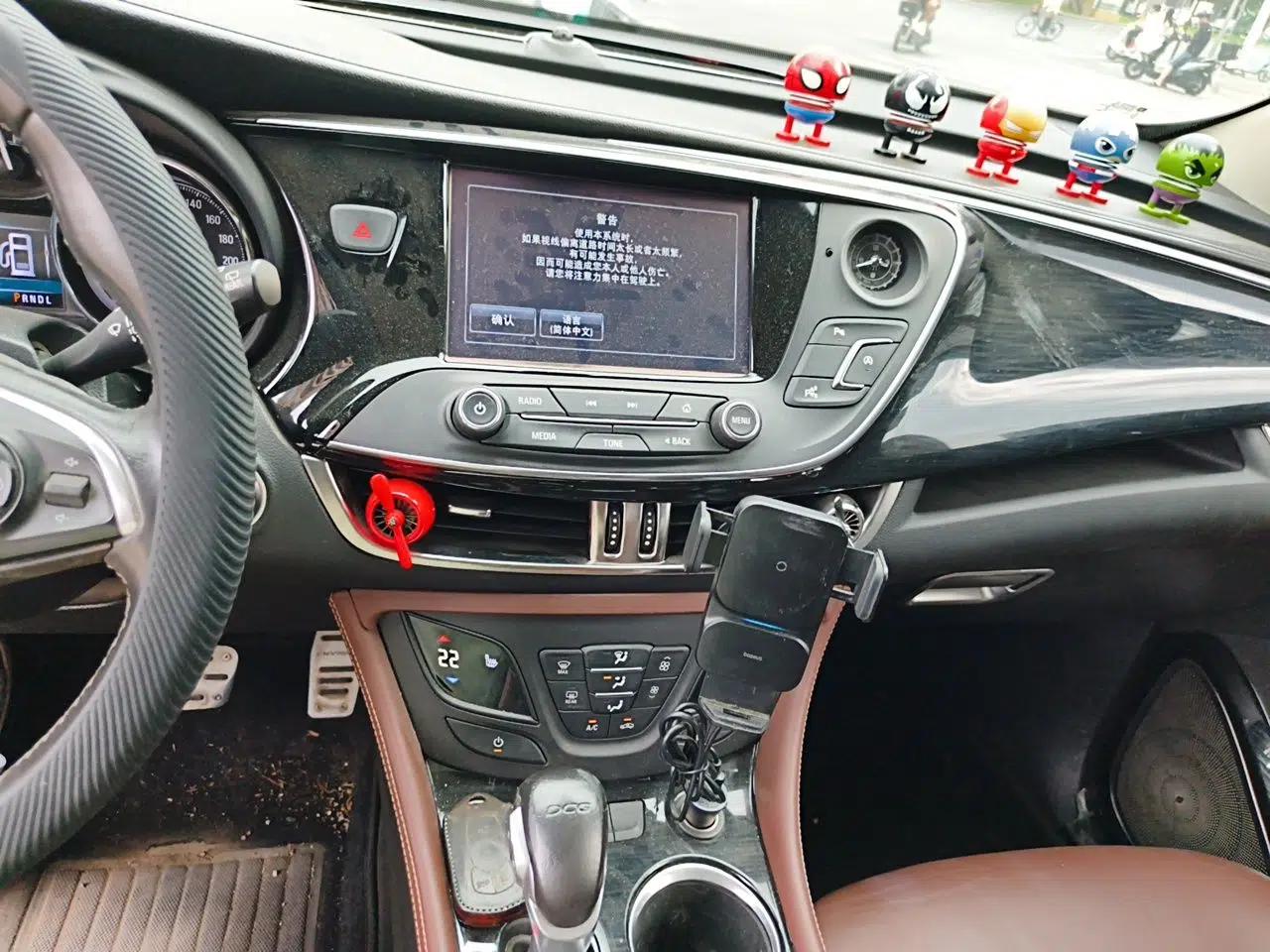Buick Envision 2018 20T Two-Wheel Drive Luxury Model — миниатюра 13