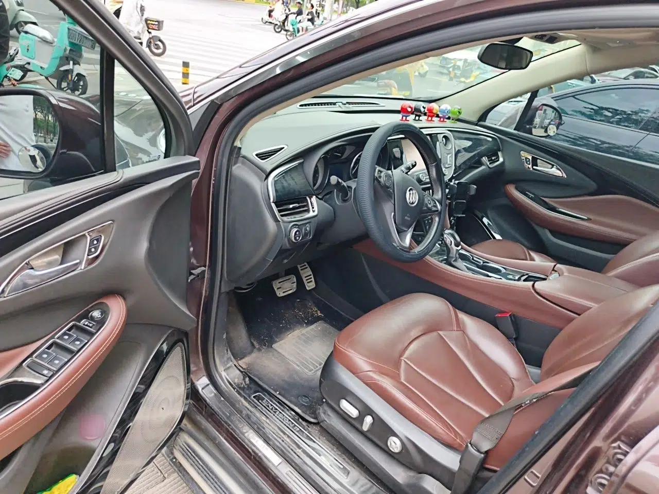 Buick Envision 2018 20T Two-Wheel Drive Luxury Model — миниатюра 16