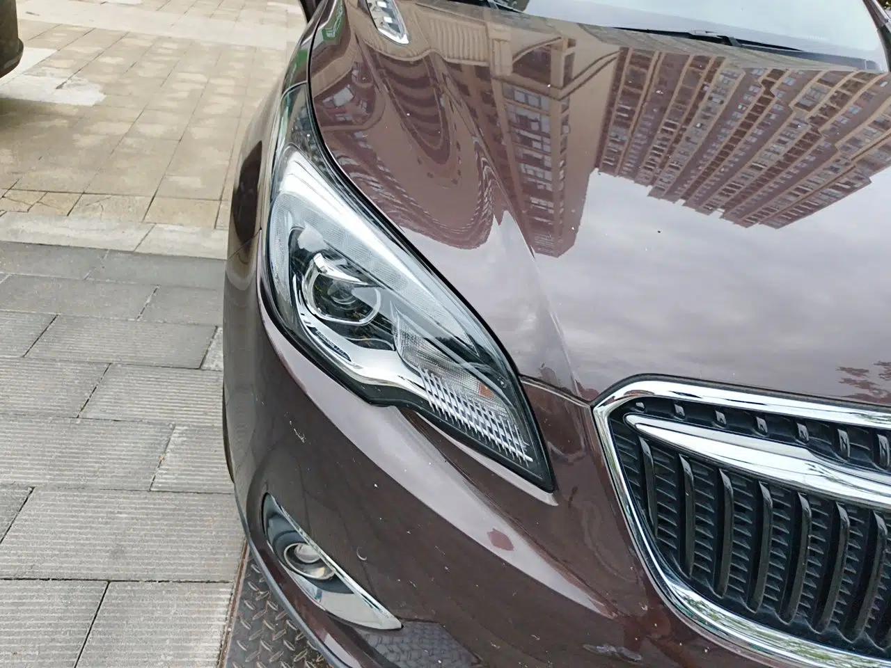 Buick Envision 2018 20T Two-Wheel Drive Luxury Model — миниатюра 7