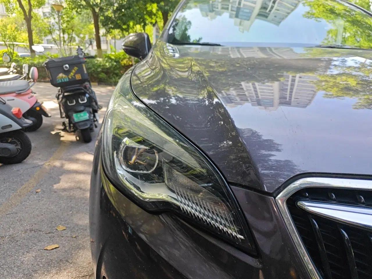 Buick Envision 2018 20T Two-Wheel Drive Luxury Model — миниатюра 7