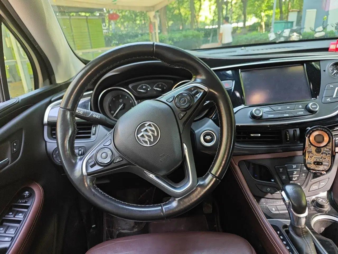 Buick Envision 2018 20T Two-Wheel Drive Luxury Model — миниатюра 10