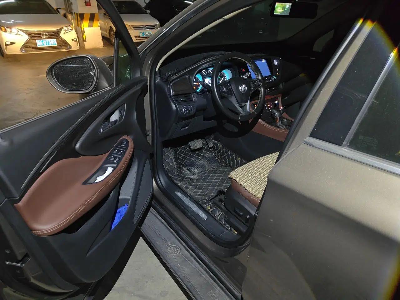 Buick Envision 2017 20T Two-Wheel Drive Elite Version — миниатюра 16