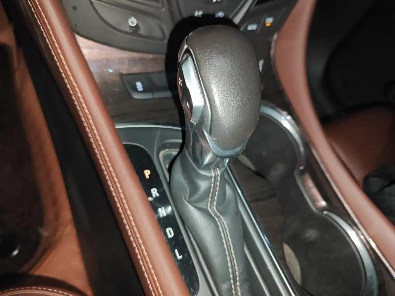 Buick Envision 2016 28T Four-Wheel Drive Luxury Model — миниатюра 14