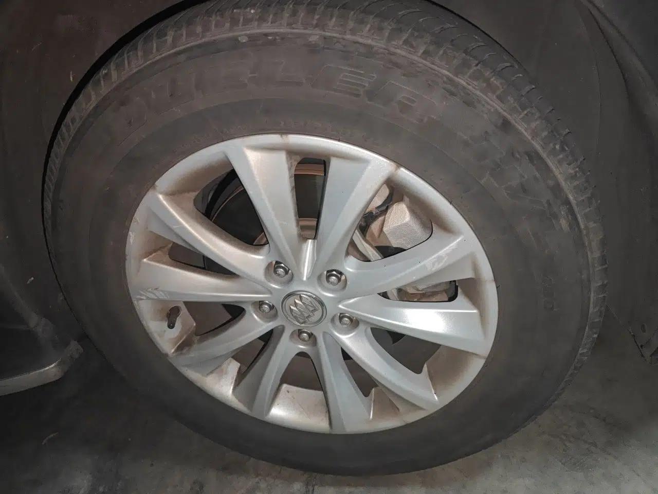 Buick Envision 2016 28T Four-Wheel Drive Luxury Model — миниатюра 8