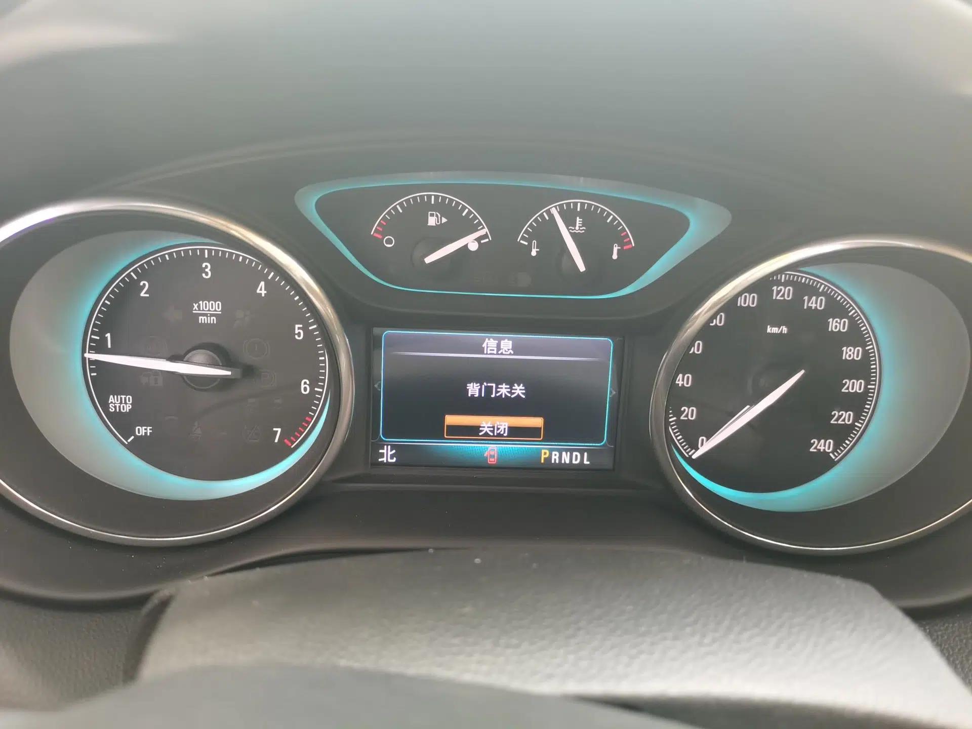 Buick Envision 2018 20T Two-Wheel Drive Luxury Model — миниатюра 11