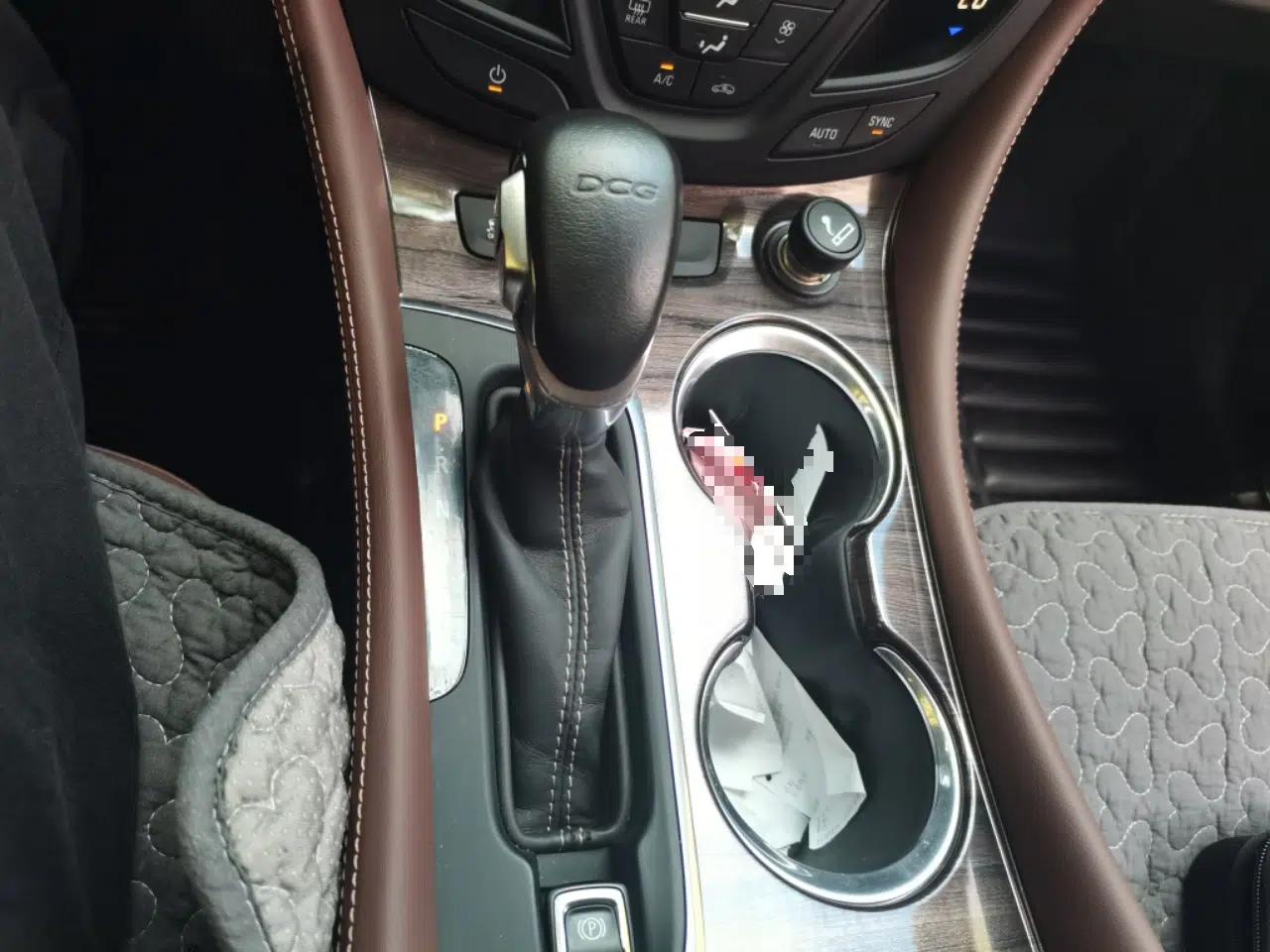 Buick Envision 2018 20T Two-Wheel Drive Luxury Model — миниатюра 14