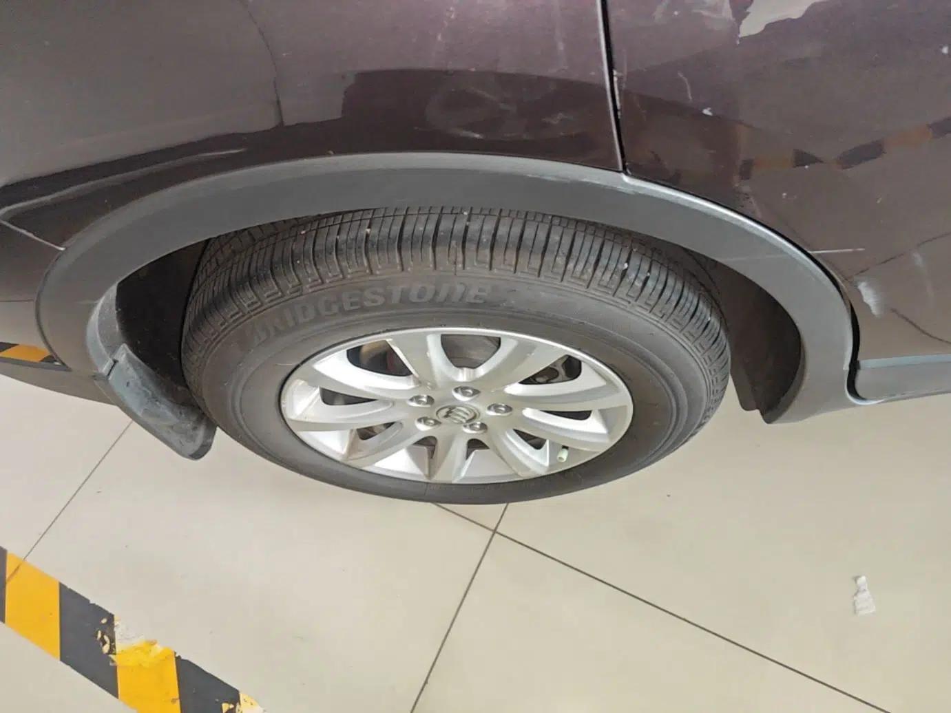 Buick Envision 2018 20T Two-Wheel-Drive Elite Model — миниатюра 13