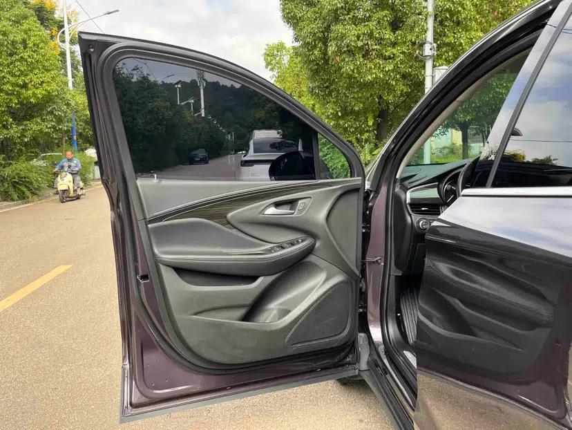 Buick Envision 2018 20T Two-Wheel-Drive Elite Model — миниатюра 37