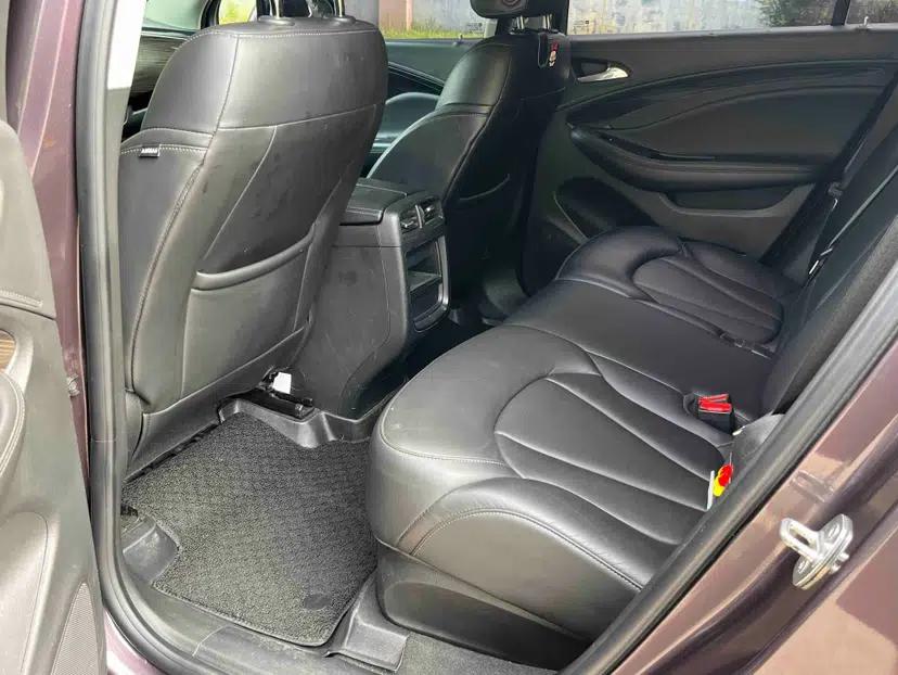Buick Envision 2018 20T Two-Wheel-Drive Elite Model — миниатюра 38