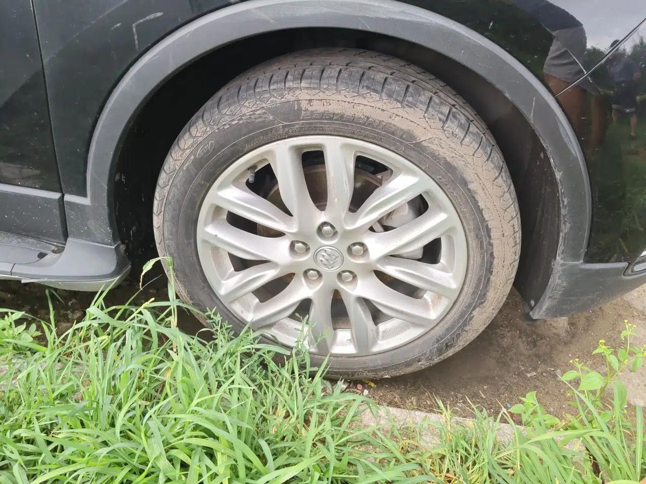 Buick Envision 2018 28T Four-Wheel Drive Elite Version — миниатюра 8