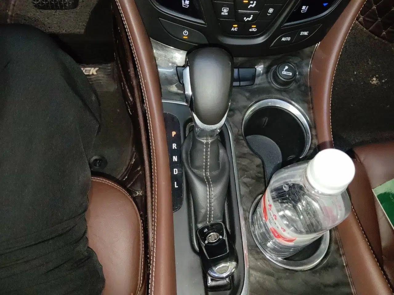 Buick Envision 2014 28T Four-Wheel Drive Luxury Model — миниатюра 14