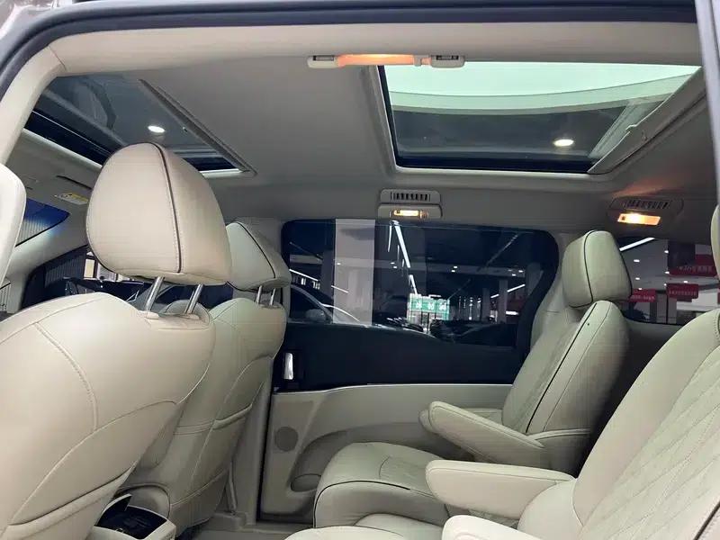 Buick GL8 2021 Land Business Class 652T Luxury — миниатюра 16