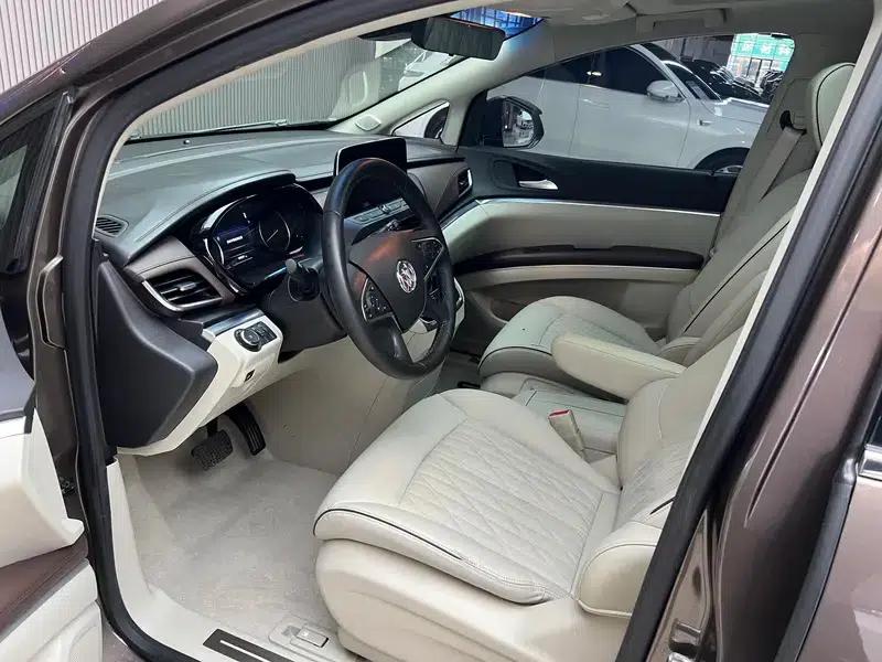 Buick GL8 2021 Land Business Class 652T Luxury — миниатюра 17