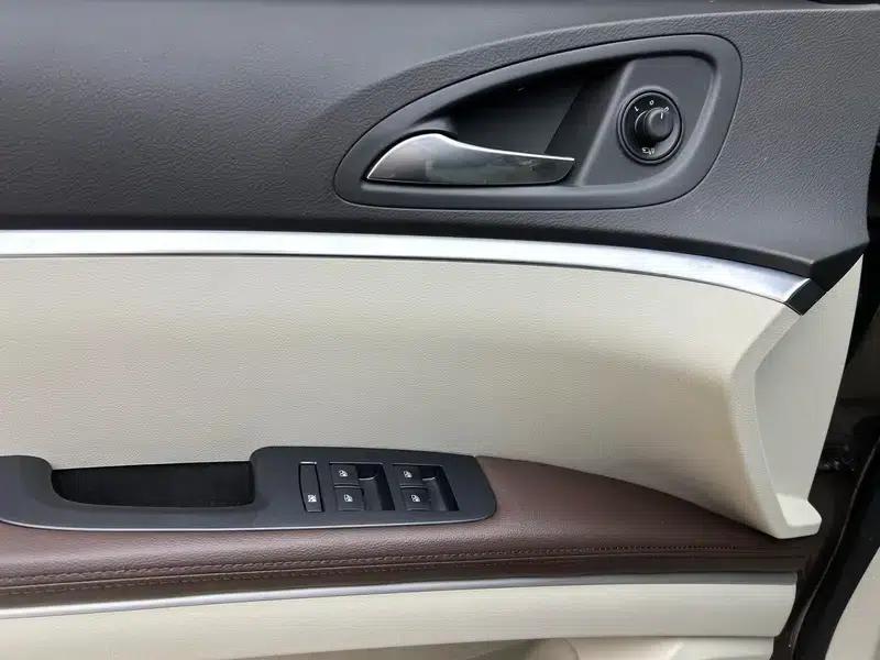 Buick GL8 2021 Land Business Class 652T Luxury — миниатюра 10