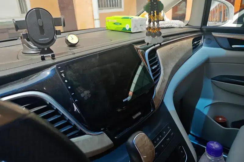 Buick GL8 2018 ES 28T Comfort Model (China VI Emission Standard) — миниатюра 11