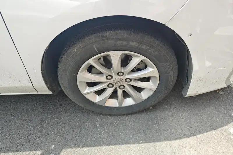 Buick GL8 2018 ES 28T Comfort Model (China VI Emission Standard) — миниатюра 4
