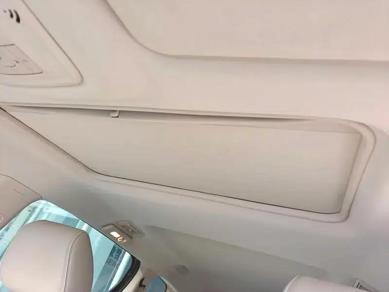 Buick GL8 2023 Land Business Class 2.0T Luxury Edition — миниатюра 14