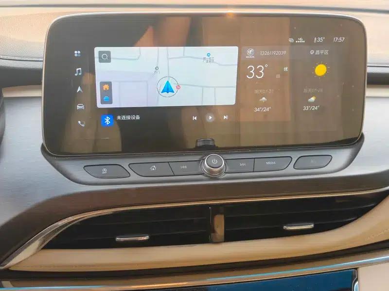 Buick GL8 2023 Land Business Class 2.0T Luxury Edition — миниатюра 7