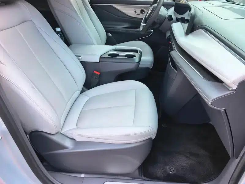 Buick GL8 2025 Avantgarde 2.0T Premium Edition — миниатюра 14