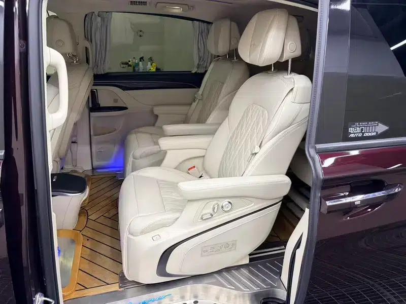 Buick GL8 2021 Avenir Six-Seat Luxury Edition — миниатюра 9