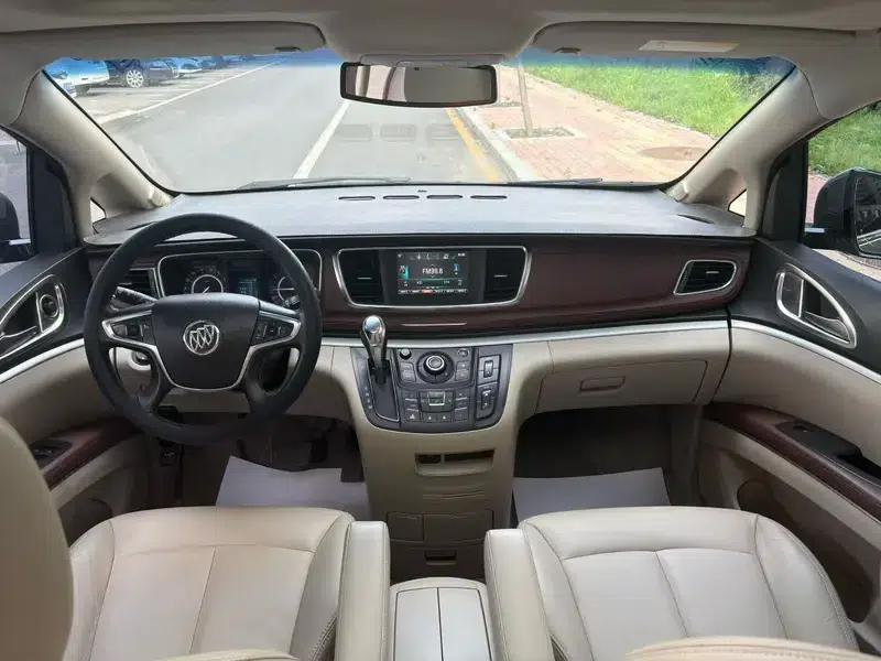 Buick GL8 2018 28T Luxury Edition (China VI Emission Standard) — миниатюра 7