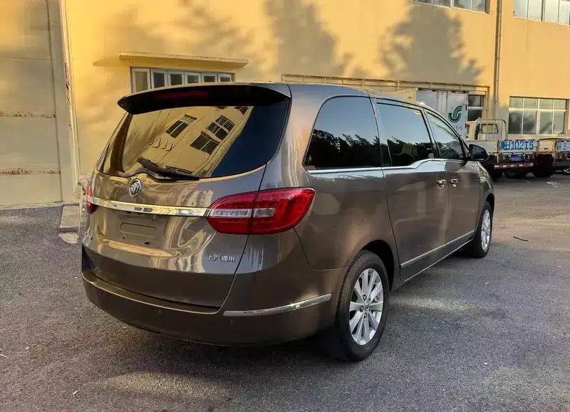 Buick GL8 2017 25S Luxury Edition (National V Emission Standard) — миниатюра 6