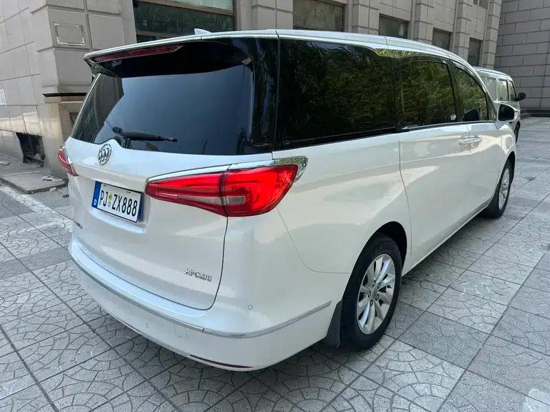 Buick GL8 2017 ES 28T Comfort Model (National V Emission Standard) — миниатюра 6