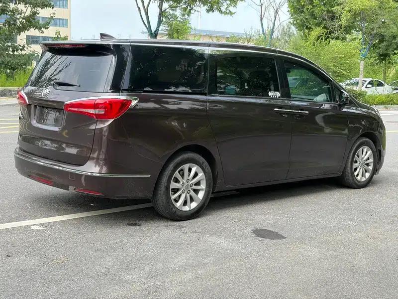Buick GL8 2017 ES 28T Comfort Model (National V Emission Standard) — миниатюра 6