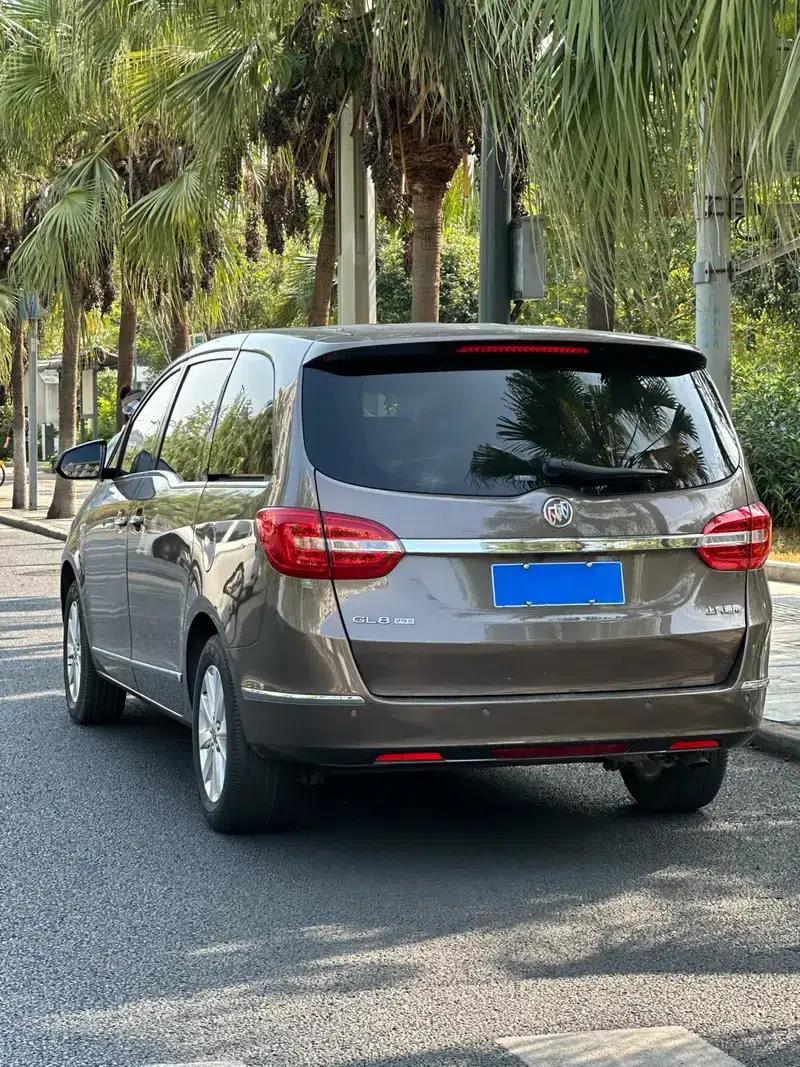 Buick GL8 2017 25S Premium Edition (National V Emission Standard) — миниатюра 3
