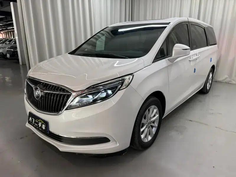 Buick GL8 2017 ES 28T Premium Edition (National V Emission Standard) — миниатюра 1