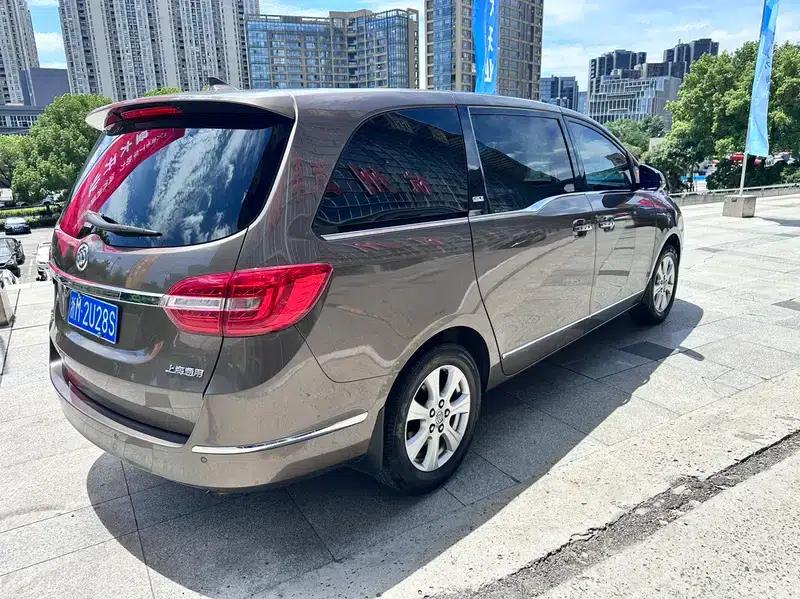 Buick GL8 2014 3.0L GT Luxury Business Edition — миниатюра 4