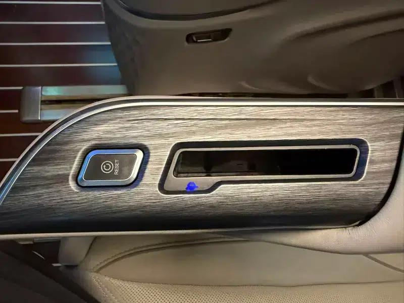 Buick GL8 2021 ES Avantgarde 653T Comfort — миниатюра 12