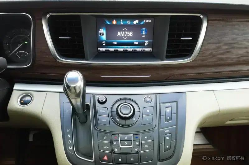Buick GL8 2018 28T Premium Edition (China VI Emission Standard) — миниатюра 13
