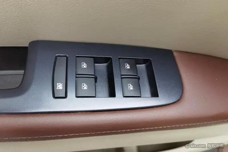 Buick GL8 2018 28T Premium Edition (China VI Emission Standard) — миниатюра 22
