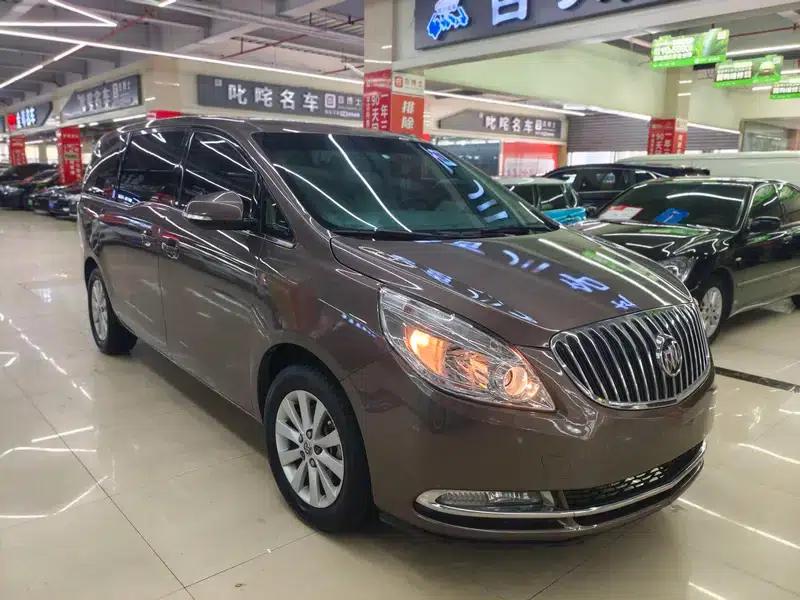 Buick GL8 2012 2.4L BASE Comfort Edition — миниатюра 3