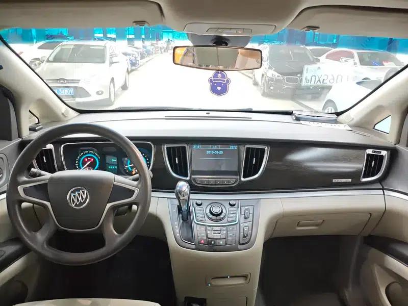 Buick GL8 2012 2.4L BASE Comfort Edition — миниатюра 8