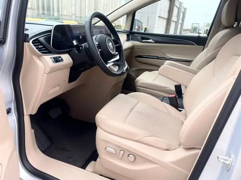 Buick GL8 PHEV 2025 Land Cruiser 1.5T Premium Edition — миниатюра 14