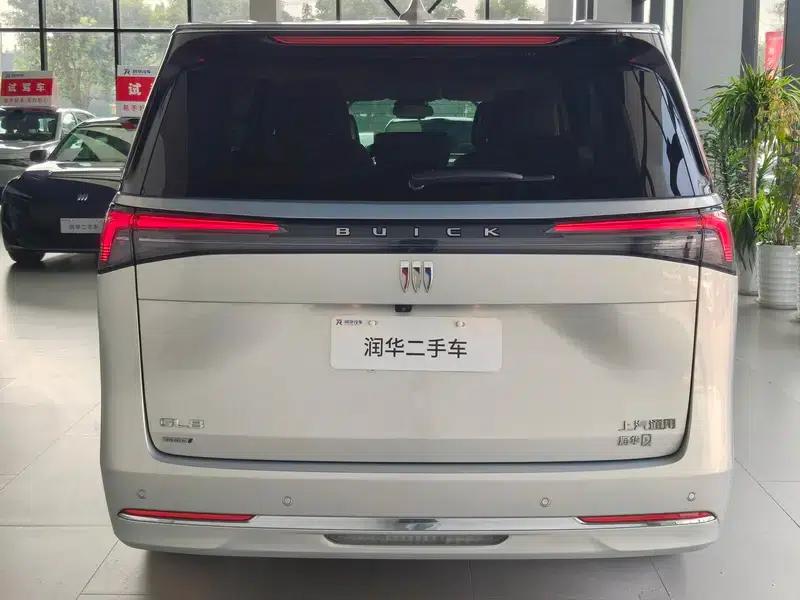 Buick GL8 PHEV 2025 Land Cruiser 1.5T Premium Edition — миниатюра 3