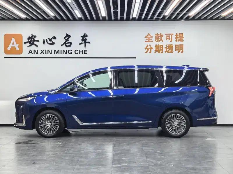 Buick GL8 PHEV 2024 Luxury Edition 1.5T 6-seat Luxury Version — миниатюра 3
