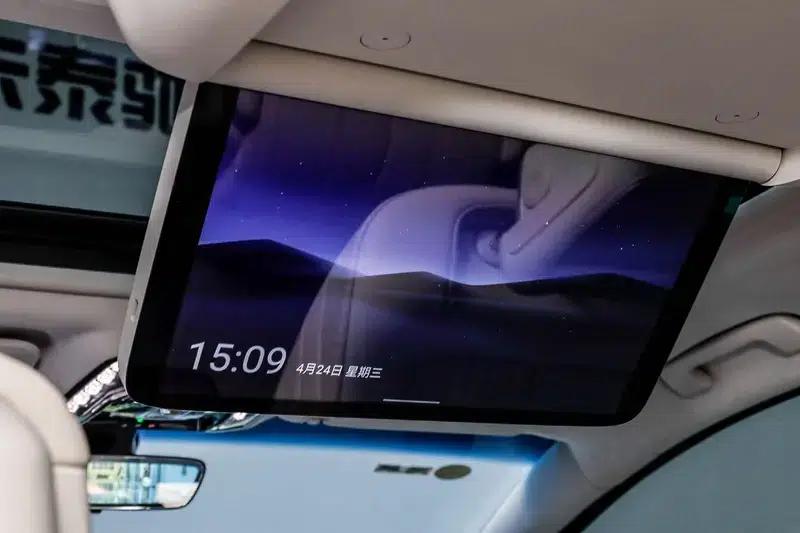 Buick GL8 PHEV 2024 Luxury 1.5T 7-Seat Edition — миниатюра 15