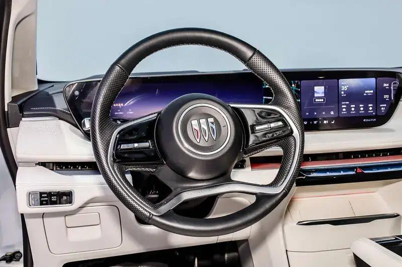 Buick GL8 PHEV 2024 Luxury 1.5T 7-Seat Edition — миниатюра 24