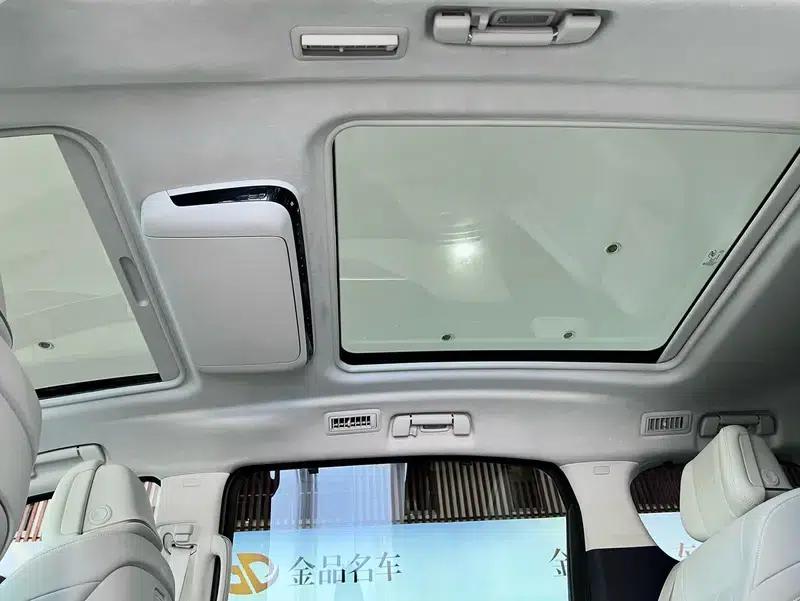 Buick GL8 PHEV 2026 Luxury Edition 1.5T — миниатюра 7