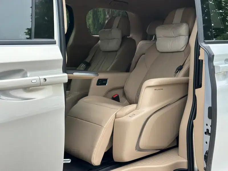 Buick GL8 PHEV 2025 Land Cruiser 1.5T Premium Edition — миниатюра 9
