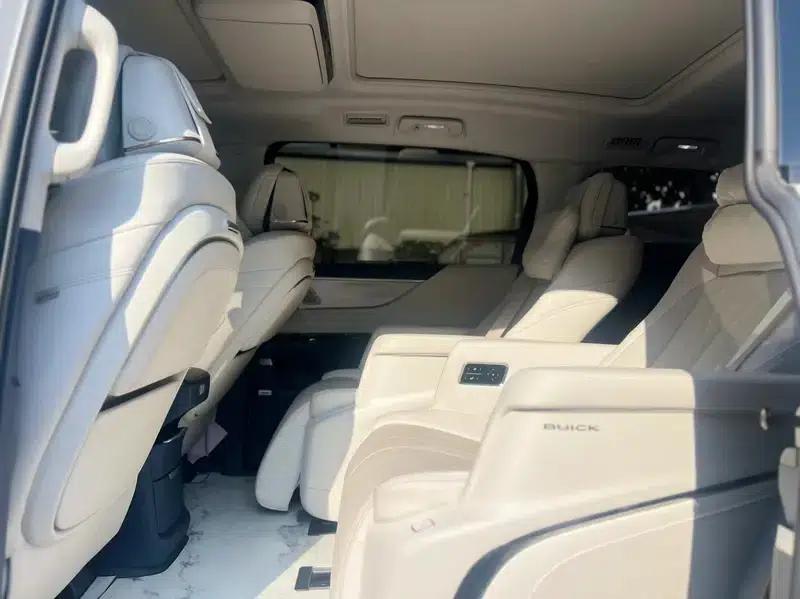 Buick GL8 PHEV 2024 Luxury Edition 1.5T 6-seat Luxury Version — миниатюра 13