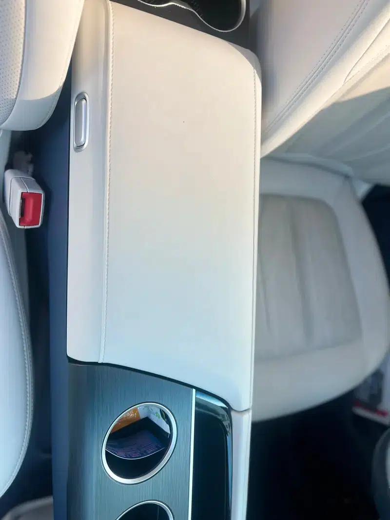 Buick GL8 PHEV 2024 Luxury Edition 1.5T 6-seat Luxury Version — миниатюра 7