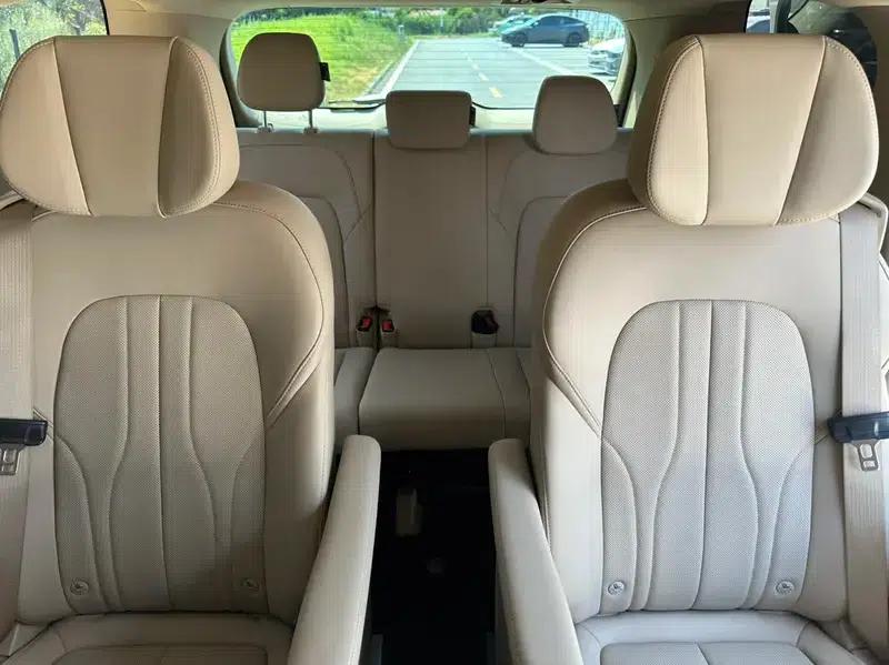 Buick GL8 PHEV 2025 Land Cruiser 1.5T Premium Edition — миниатюра 11