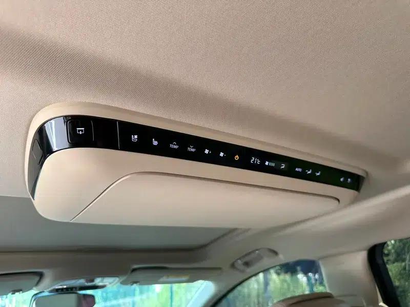 Buick GL8 PHEV 2025 Land Cruiser 1.5T Premium Edition — миниатюра 25