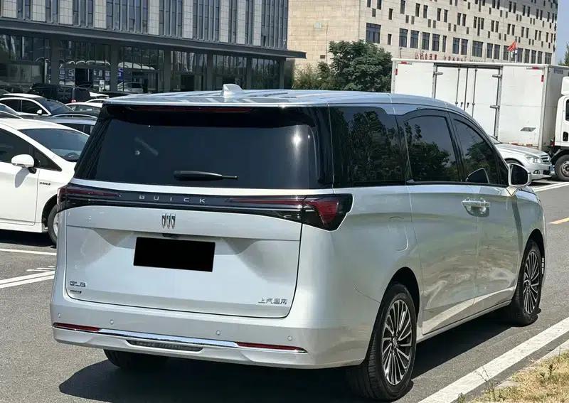 Buick GL8 PHEV 2025 Land Cruiser 1.5T Premium Edition — миниатюра 7