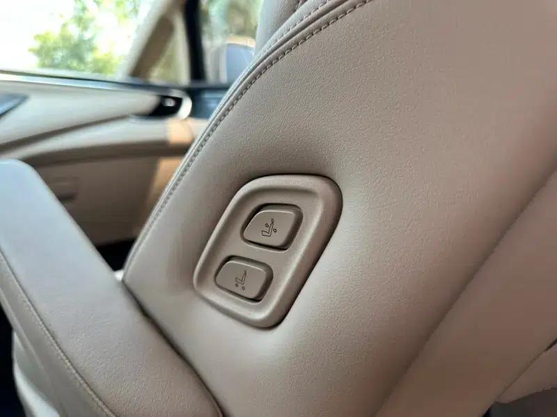 Buick GL8 PHEV 2025 Land Cruiser 1.5T Premium Edition — миниатюра 9