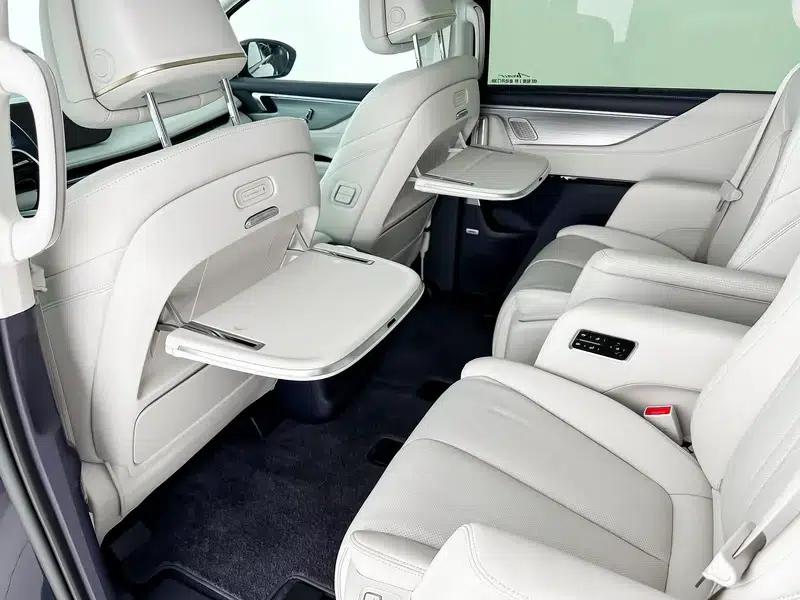 Buick GL8 PHEV 2026 Luxury Edition 1.5T — миниатюра 13